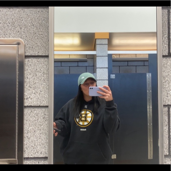 Meet your Posher, Haley - Picture 4 of 4